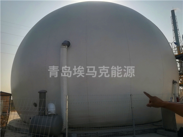 双膜气柜